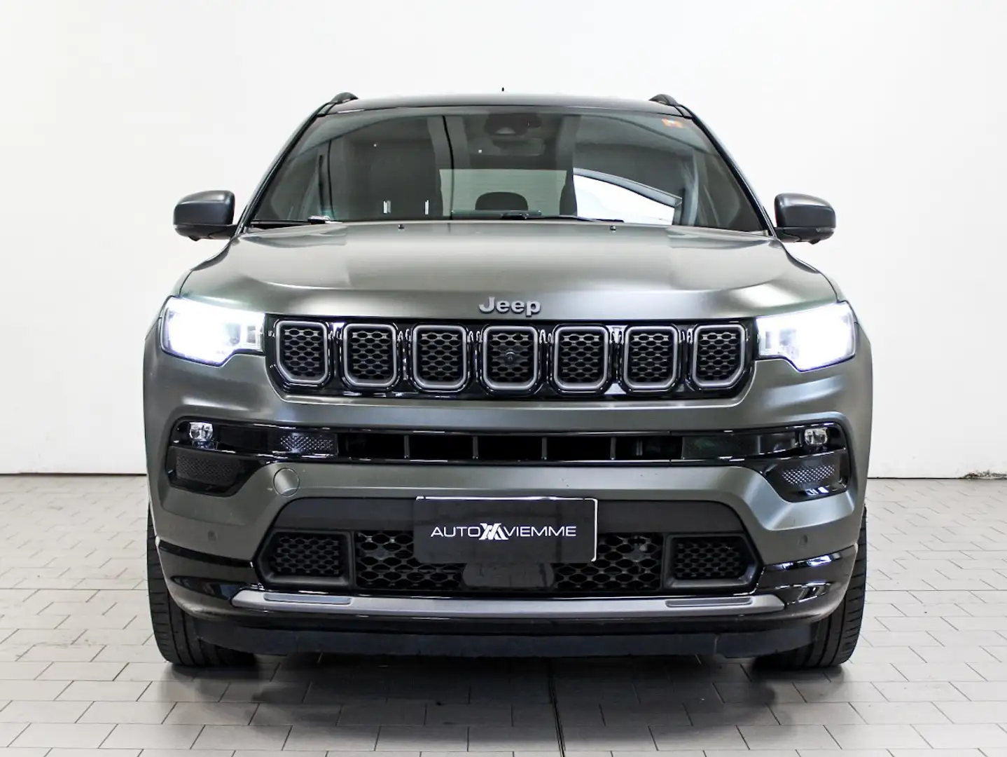 Jeep Compass 1.3 turbo t4 Night Eagle 2wd 150cv ddct Grün - 2