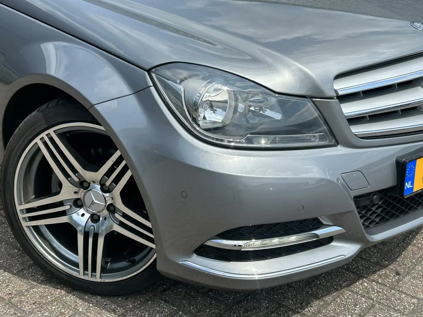 Mercedes-Benz C 180 Avantgarde BJ`11 Navi Trekhaak Climate Elekpakket Grey - 2