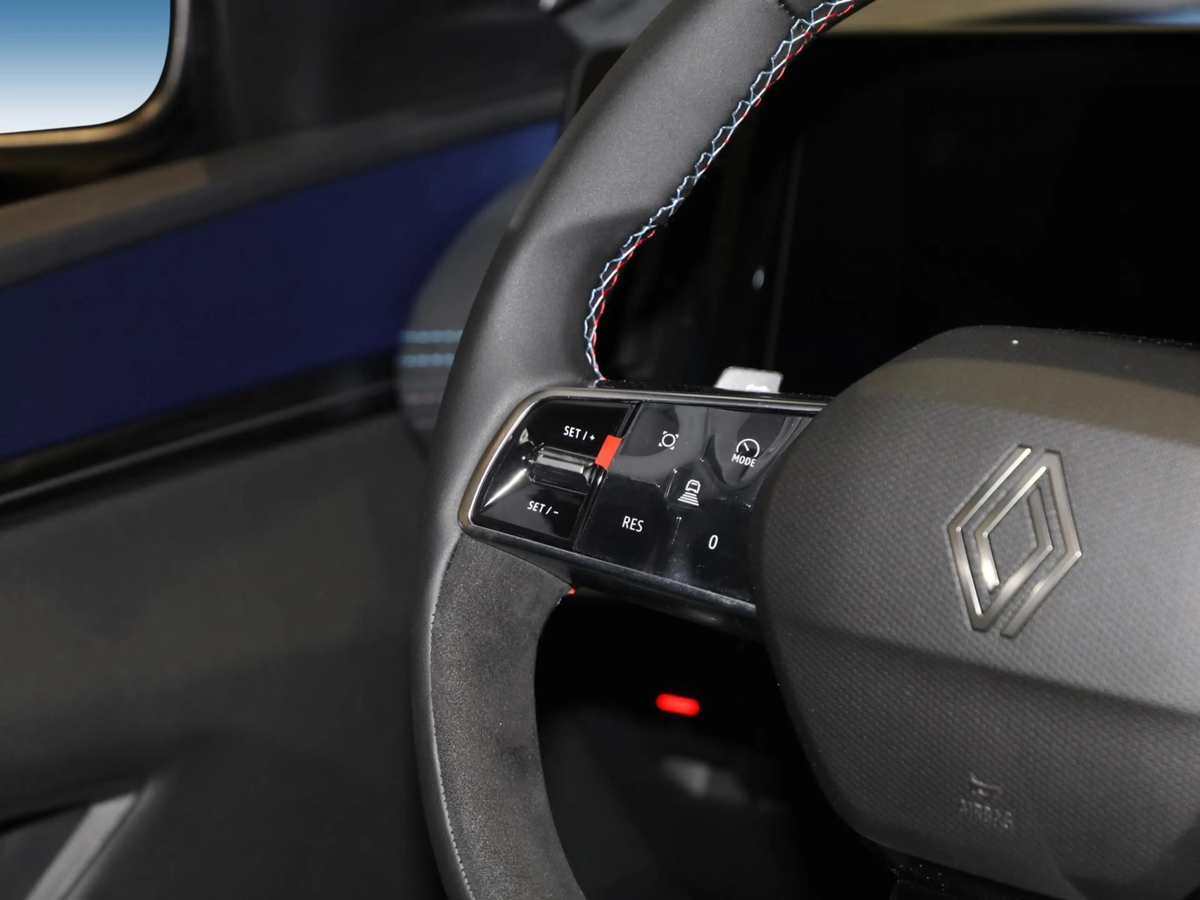 Renault Scenic Esprit Alpine 220 Long Range 22 KW — photo 6