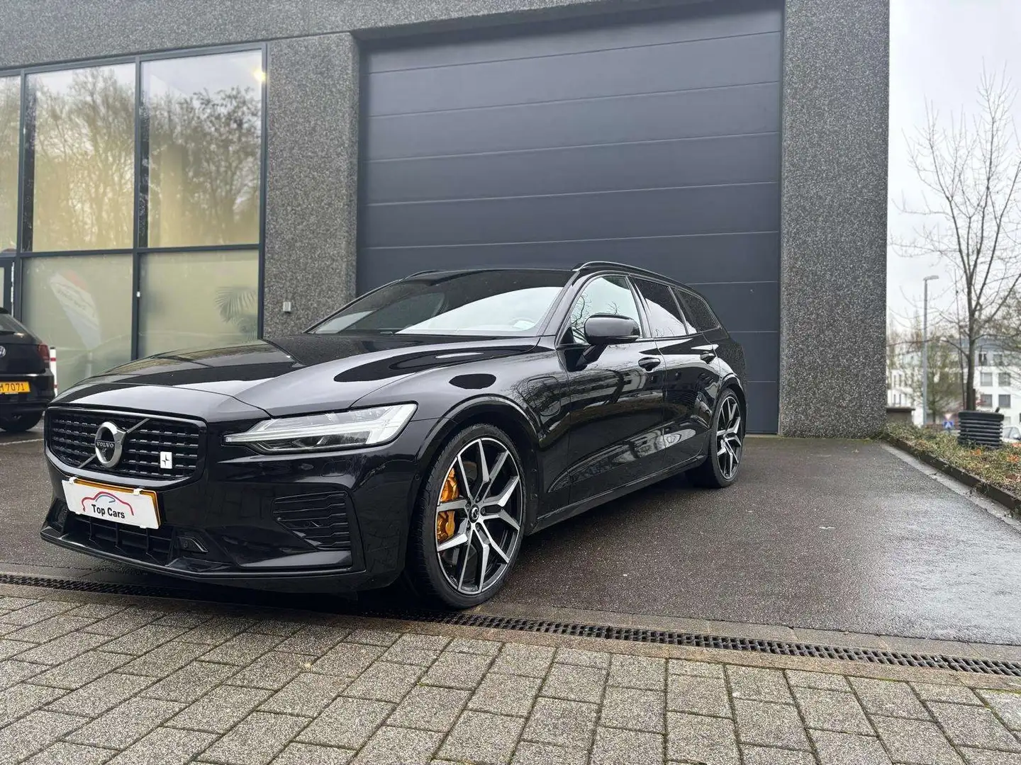 Volvo V60 T8 AWD Twin Engine Geartronic Polestar PANO FULL Zwart - 1