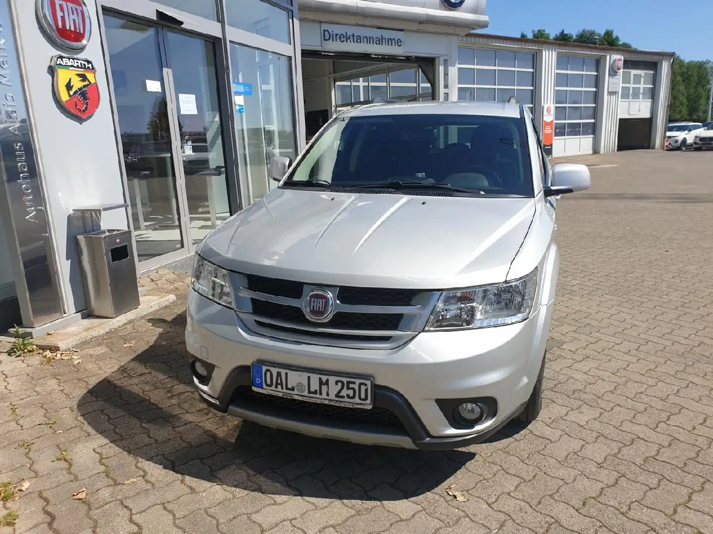 Fiat Freemont Urban Gris - 1