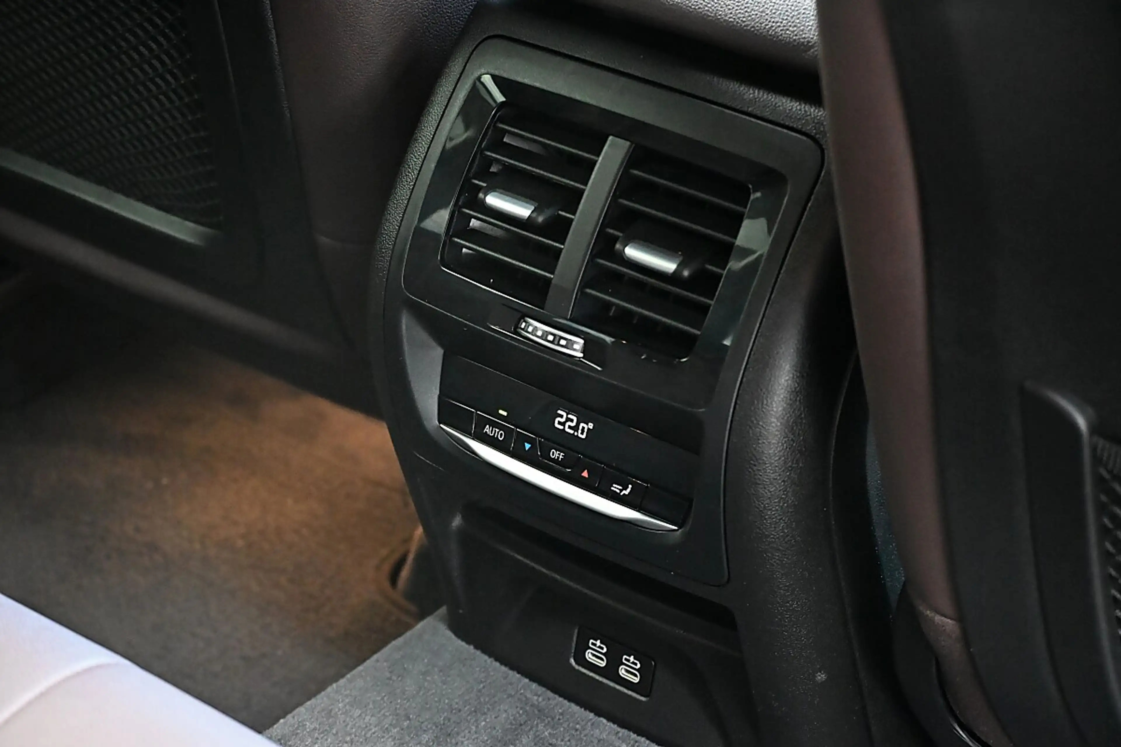 BMW iX3 Inspiring ACC, AHK elektr., DrivingProf, Kamera... — photo 10
