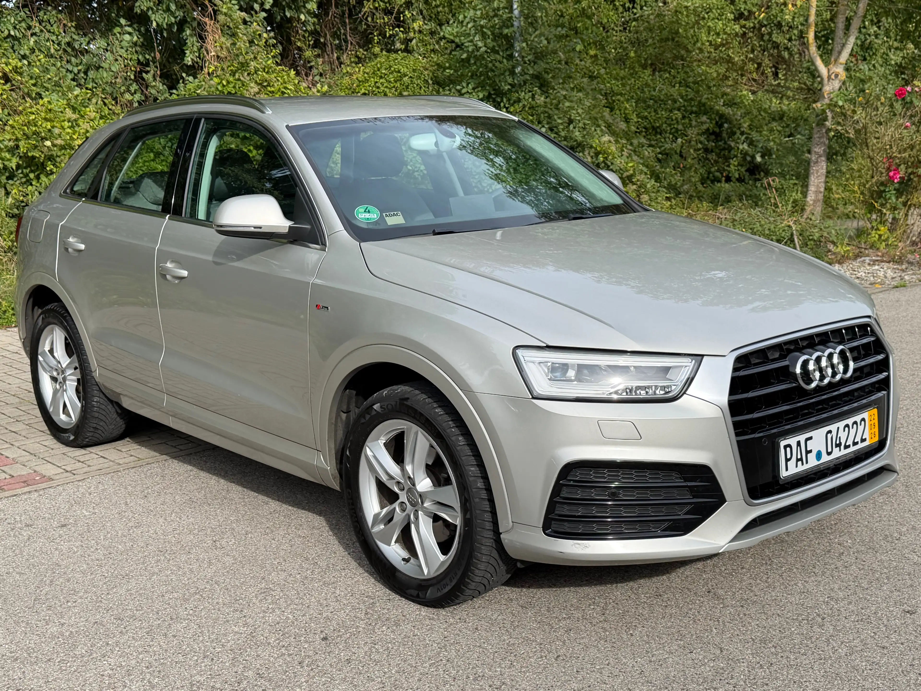 Audi Q3 Q3 1.4 TFSI cylinder on demand S tronic sport — photo 3