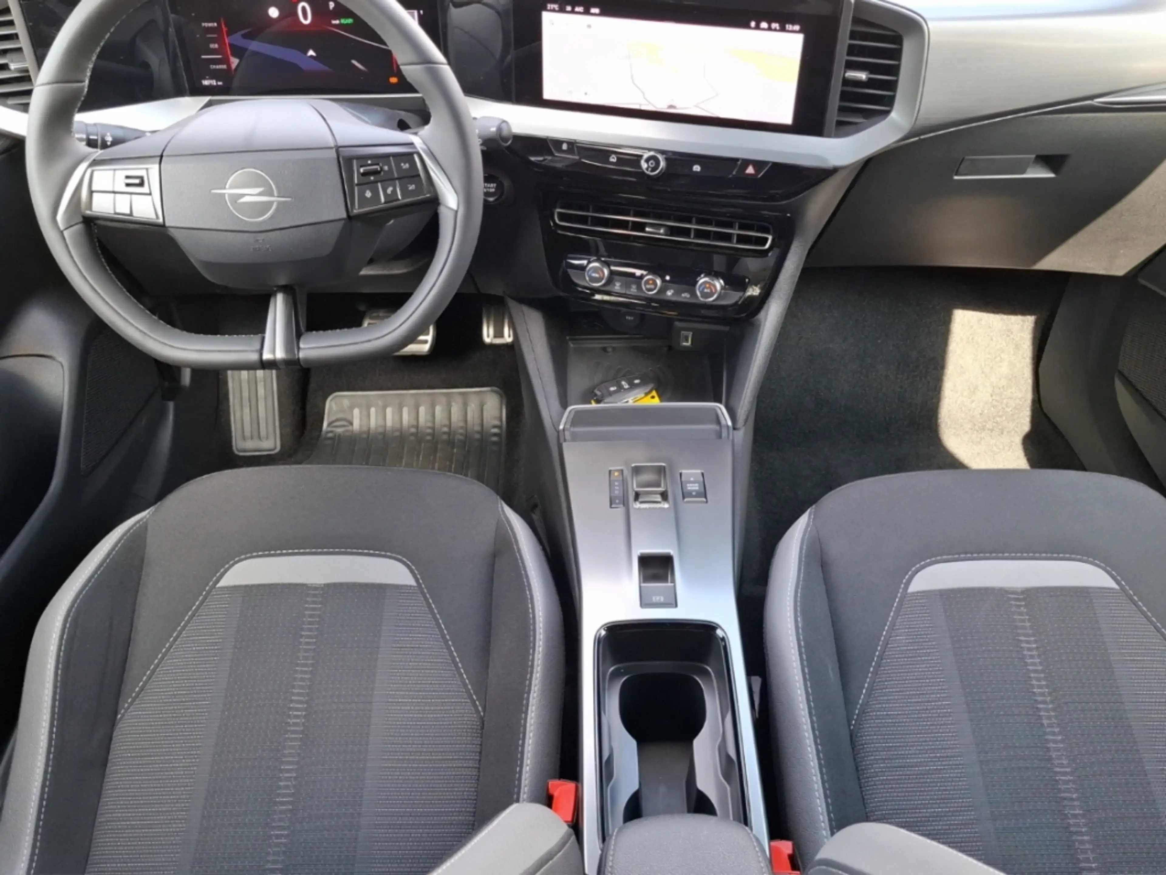 Opel Mokka-E GS 156PS AT LED Matrix ACC Navi Gar. Rückfahrkam. — photo 14