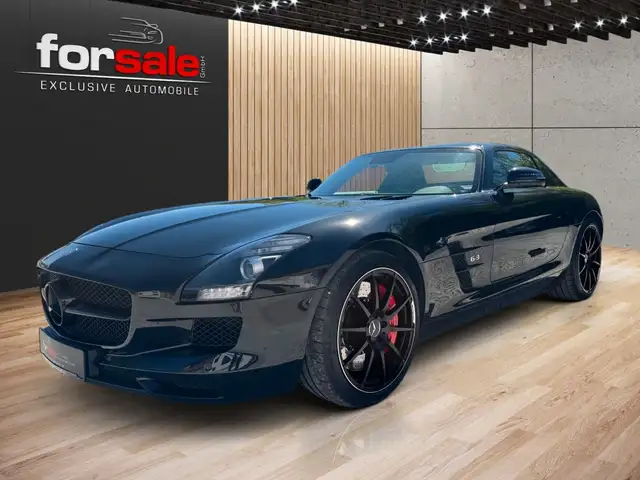 Mercedes-Benz SLS