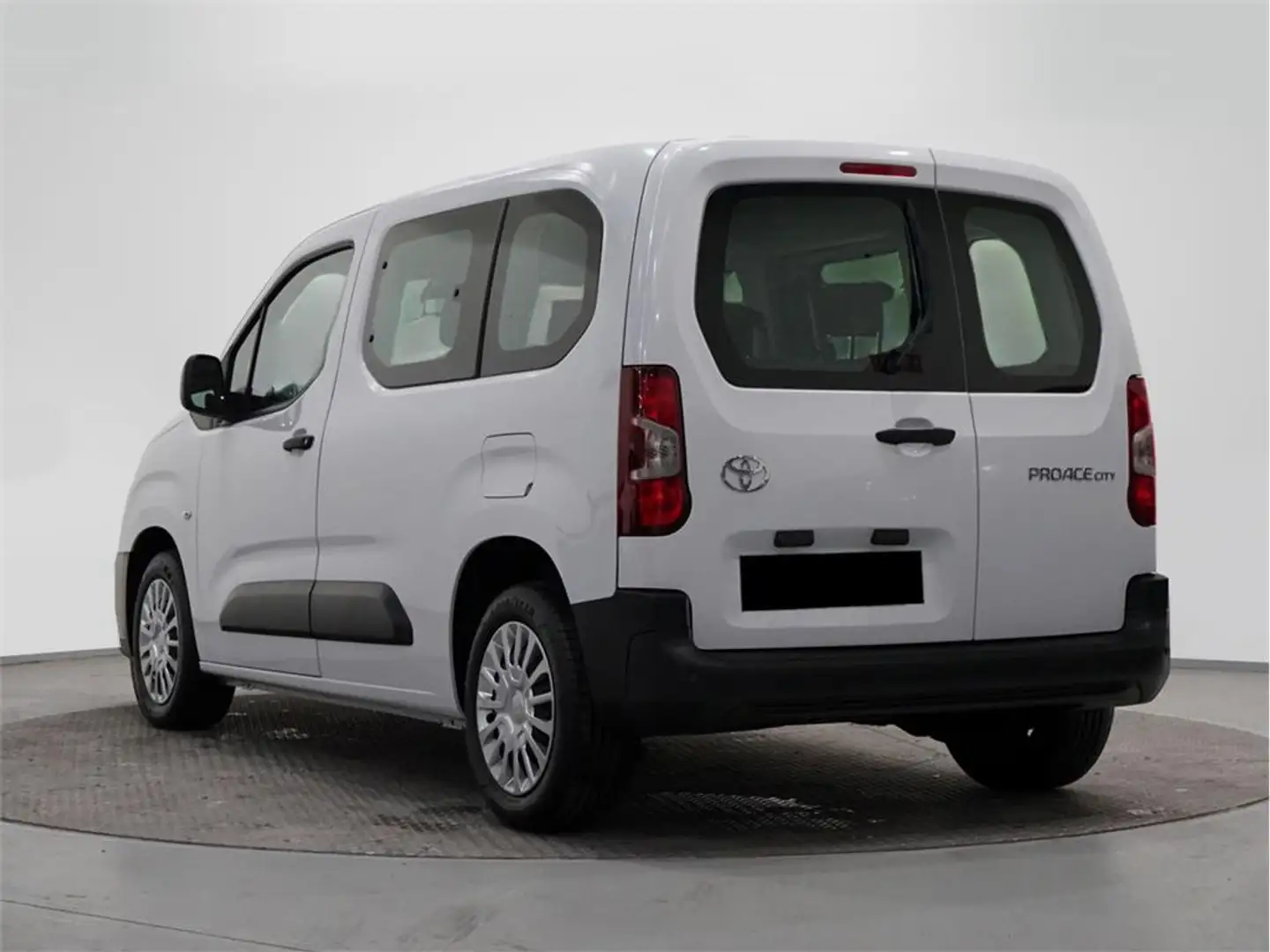 Toyota Proace City Combi L1 1.5D 75kW (100CV) GX 5p - 2