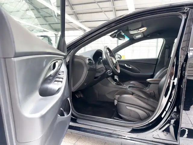 Hyundai I30 view 8