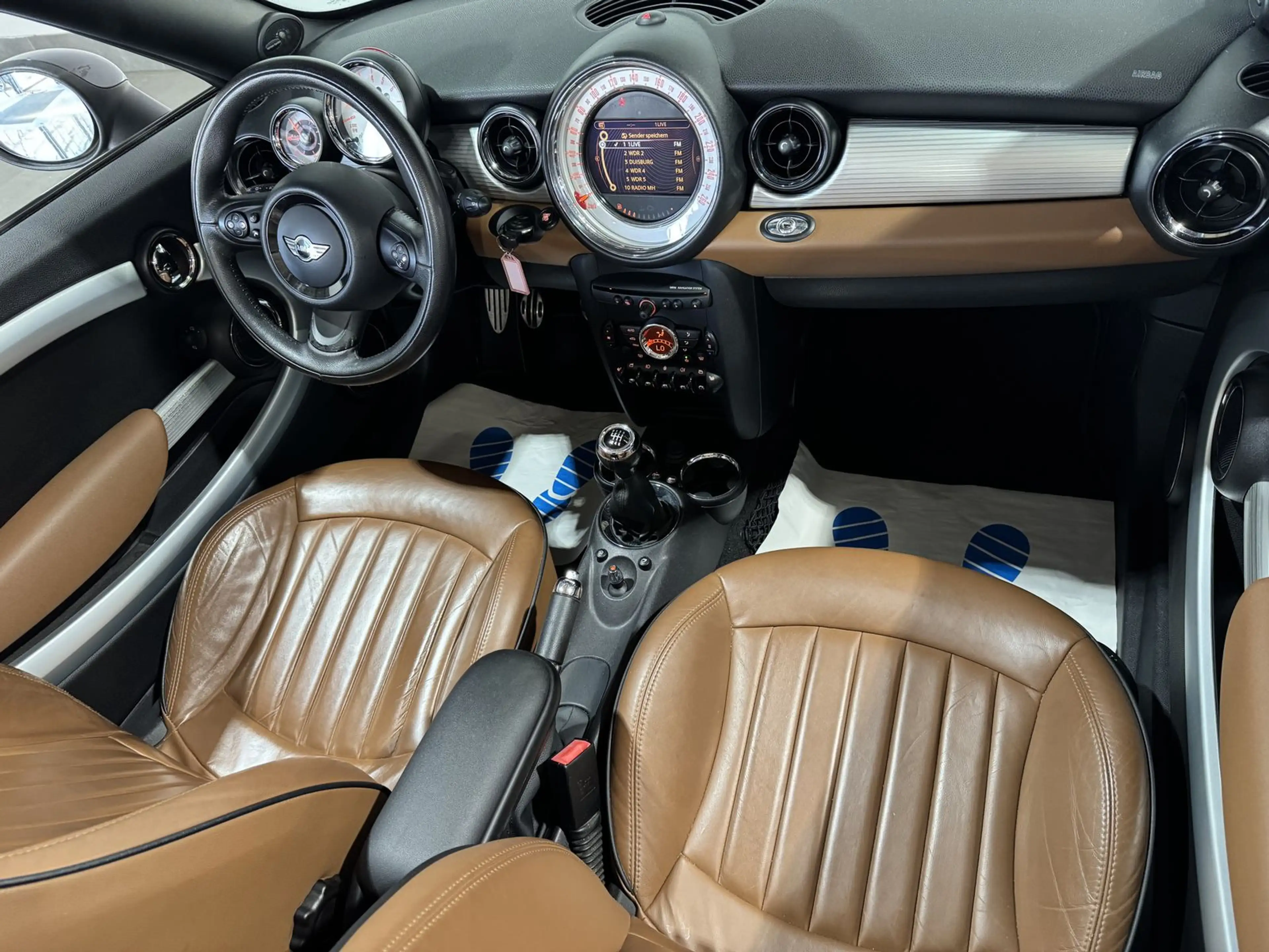 MINI Cooper S Cabrio *Cooper S*S-HEFT*HARMAN/KARDON* — photo 9