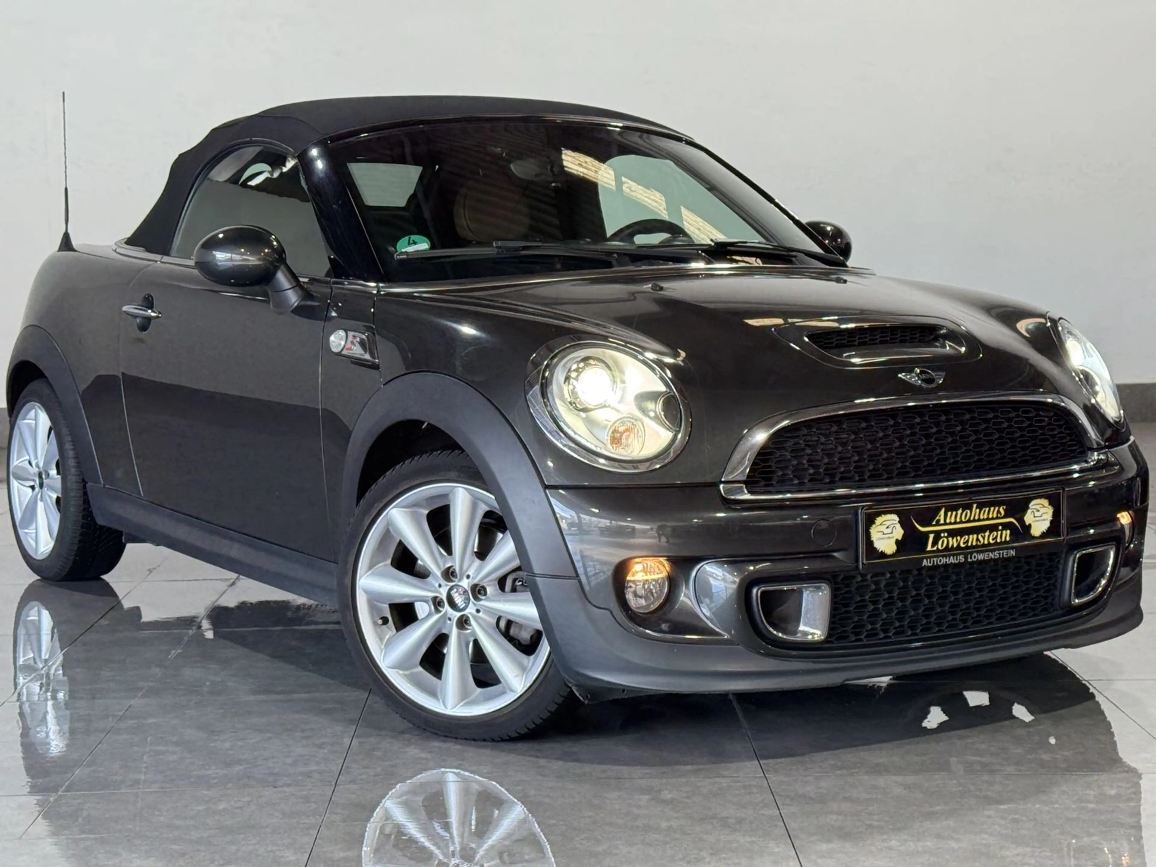 MINI Cooper S Cabrio *Cooper S*S-HEFT*HARMAN/KARDON* — photo 2