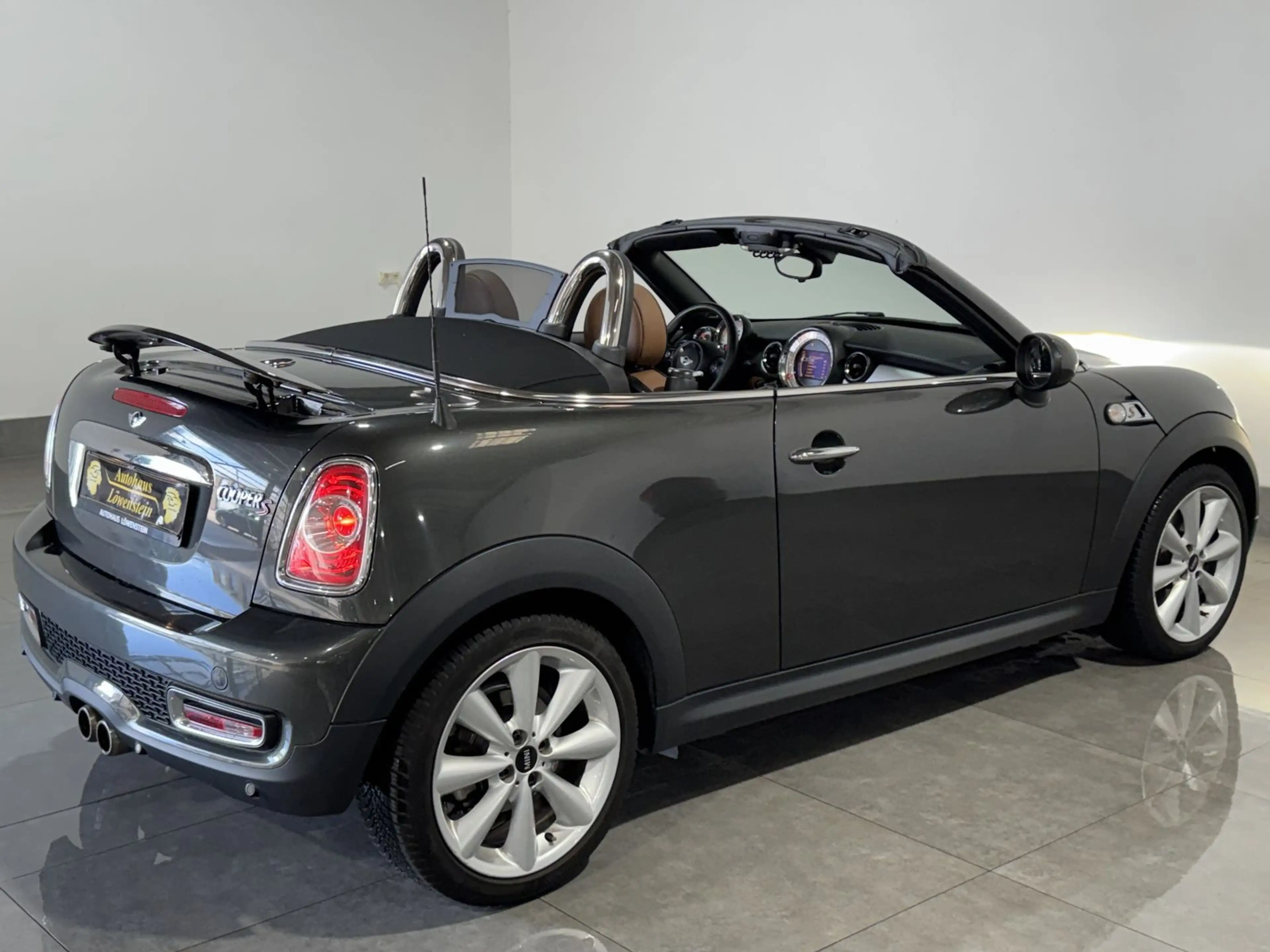 MINI Cooper S Cabrio *Cooper S*S-HEFT*HARMAN/KARDON* — photo 6