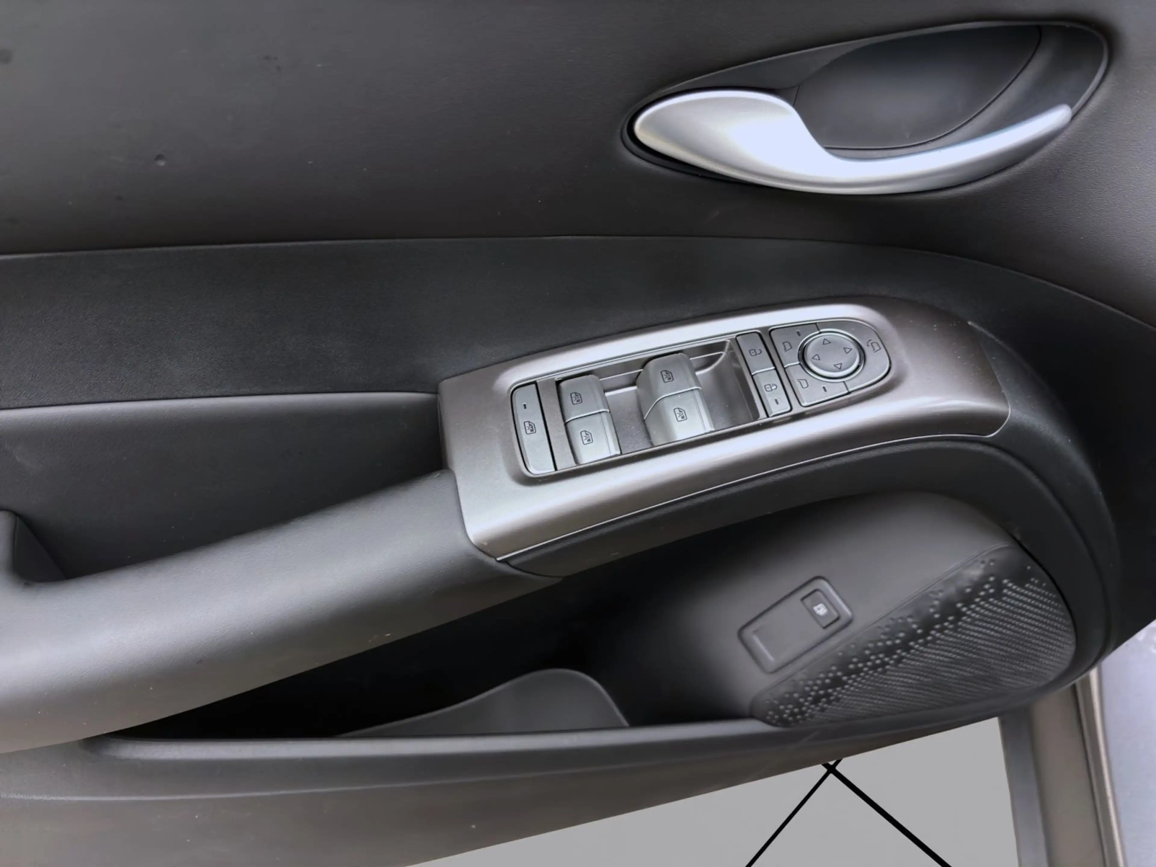 BYD Dolphin G DM-i BOOST LM16 KAMERA NAVI KLIMA — photo 11