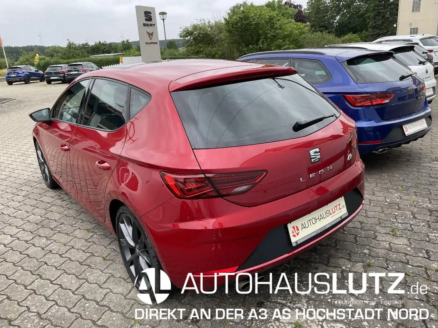 SEAT Leon FR 2.0 TSI 140 kW (190 PS) 7-Gang-DS Rot - 2
