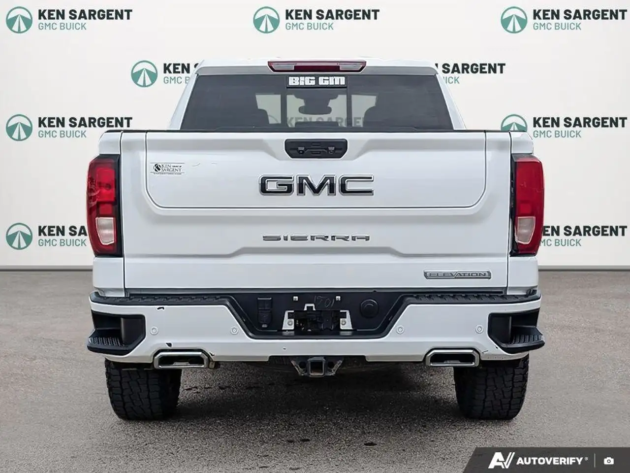GMC Sierra 1500 снимка GMC Sierra 1500