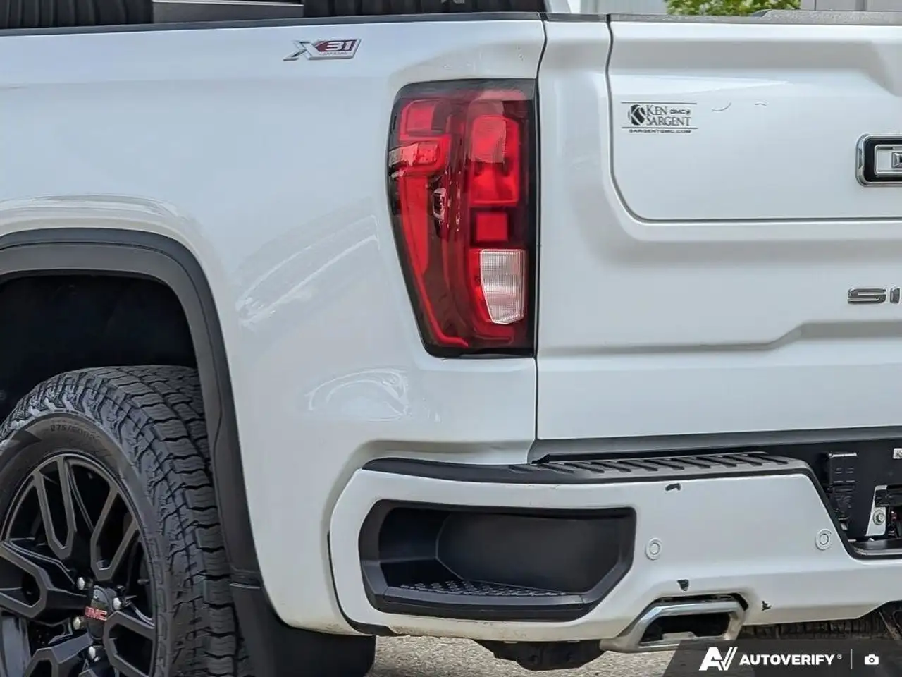 GMC Sierra 1500 снимка GMC Sierra 1500