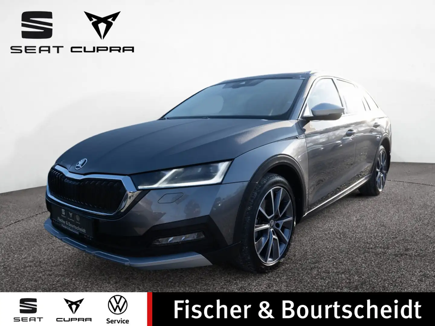 Skoda Octavia Combi 2.0 TDI Scout 4x4 DSG NAV PANO Grau - 1