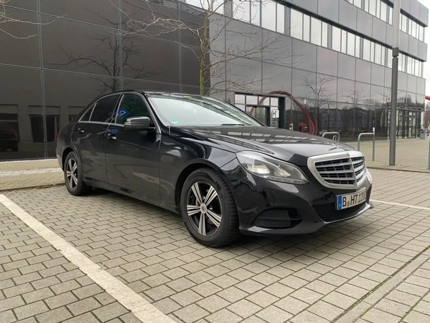 Mercedes-Benz E 220 - 2
