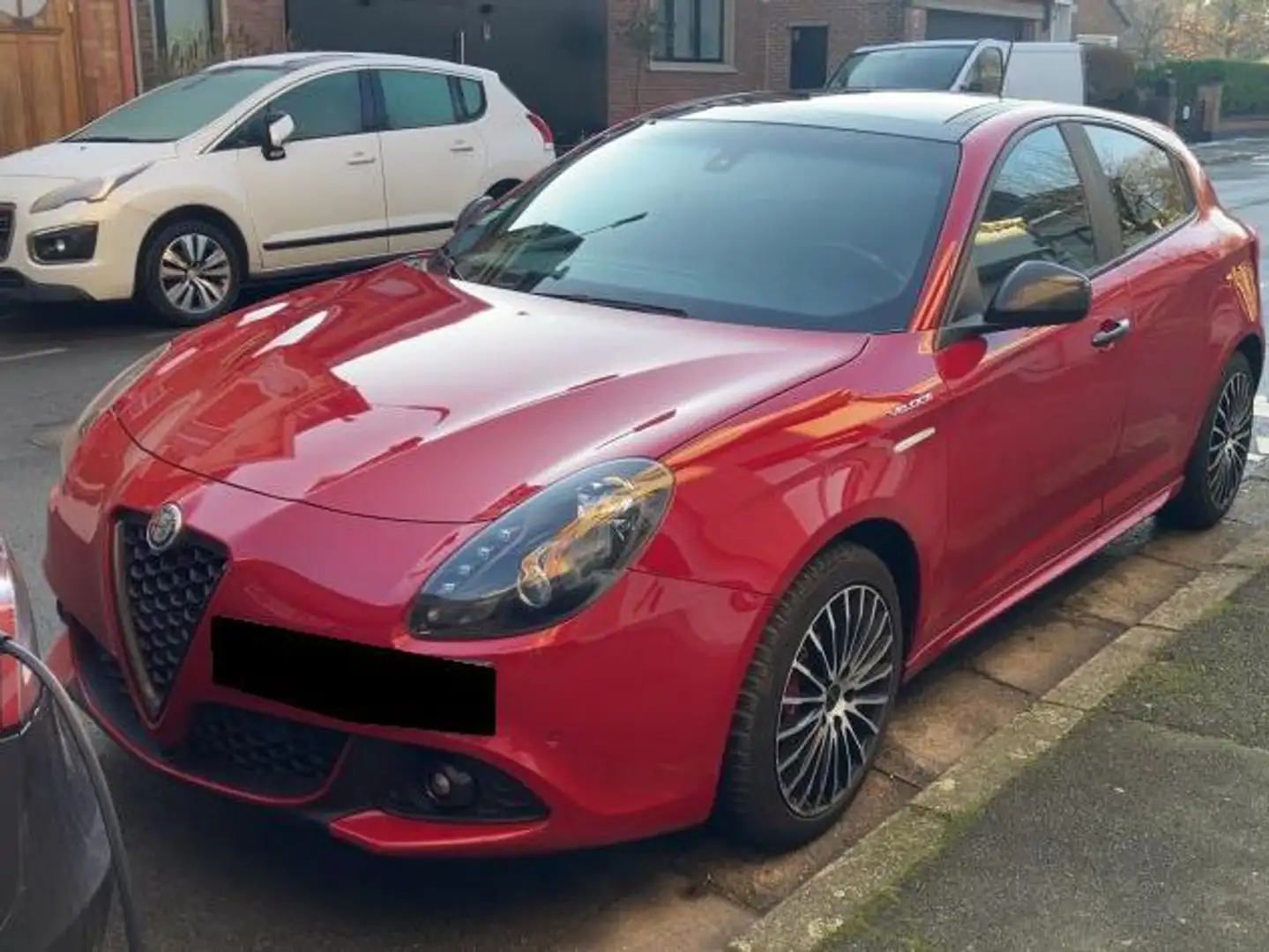 Alfa Romeo Giulietta Giulietta+2.0+JTDm+20V+TCT+Speciale Rot - 1