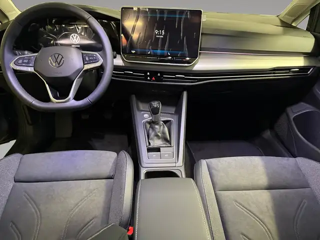 Volkswagen Golf view 10