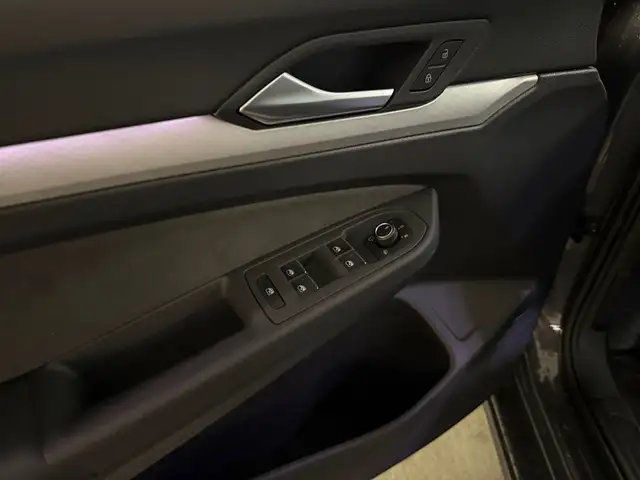 Volkswagen Golf view 15