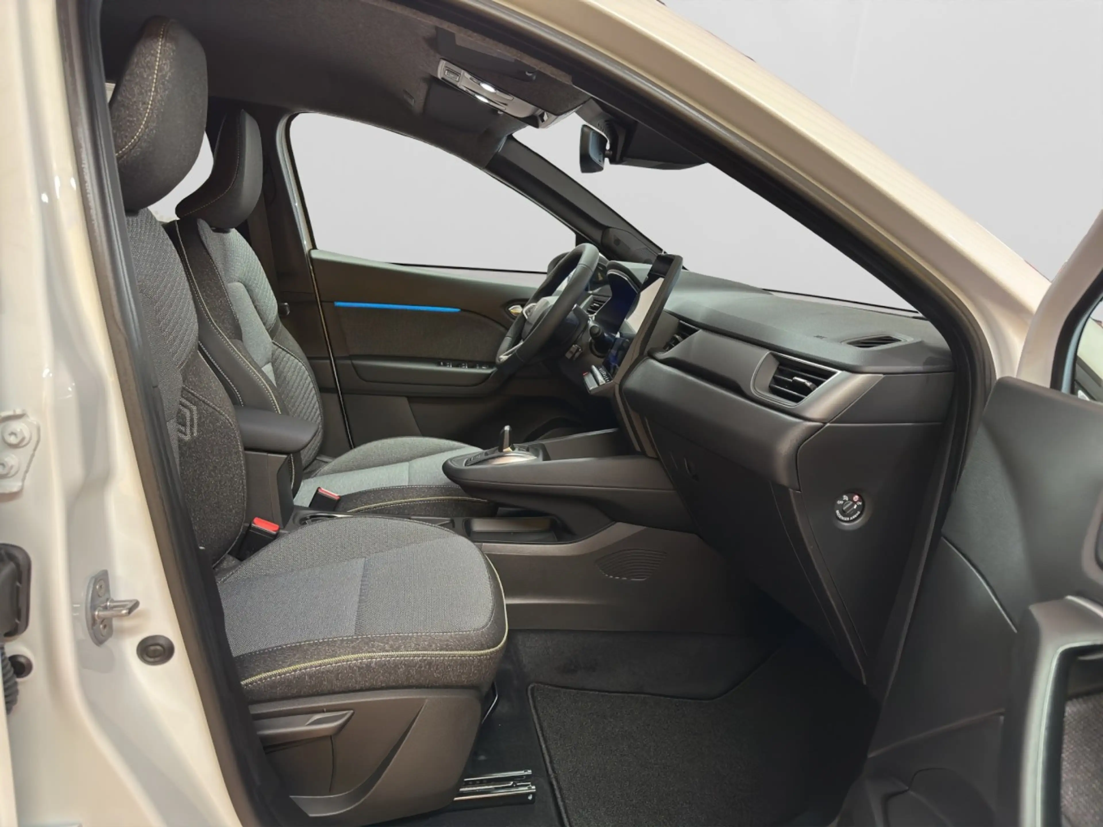 Renault Symbioz 160 E-Tech Full Hybrid Techno — photo 15