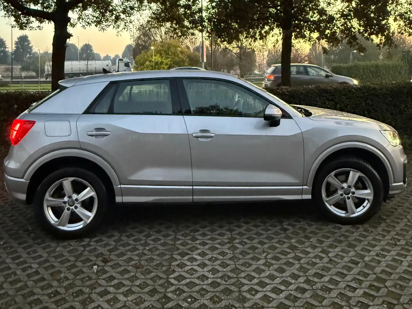 Audi Q2 Q2 30 1.0 tfsi Business Grigio - 2