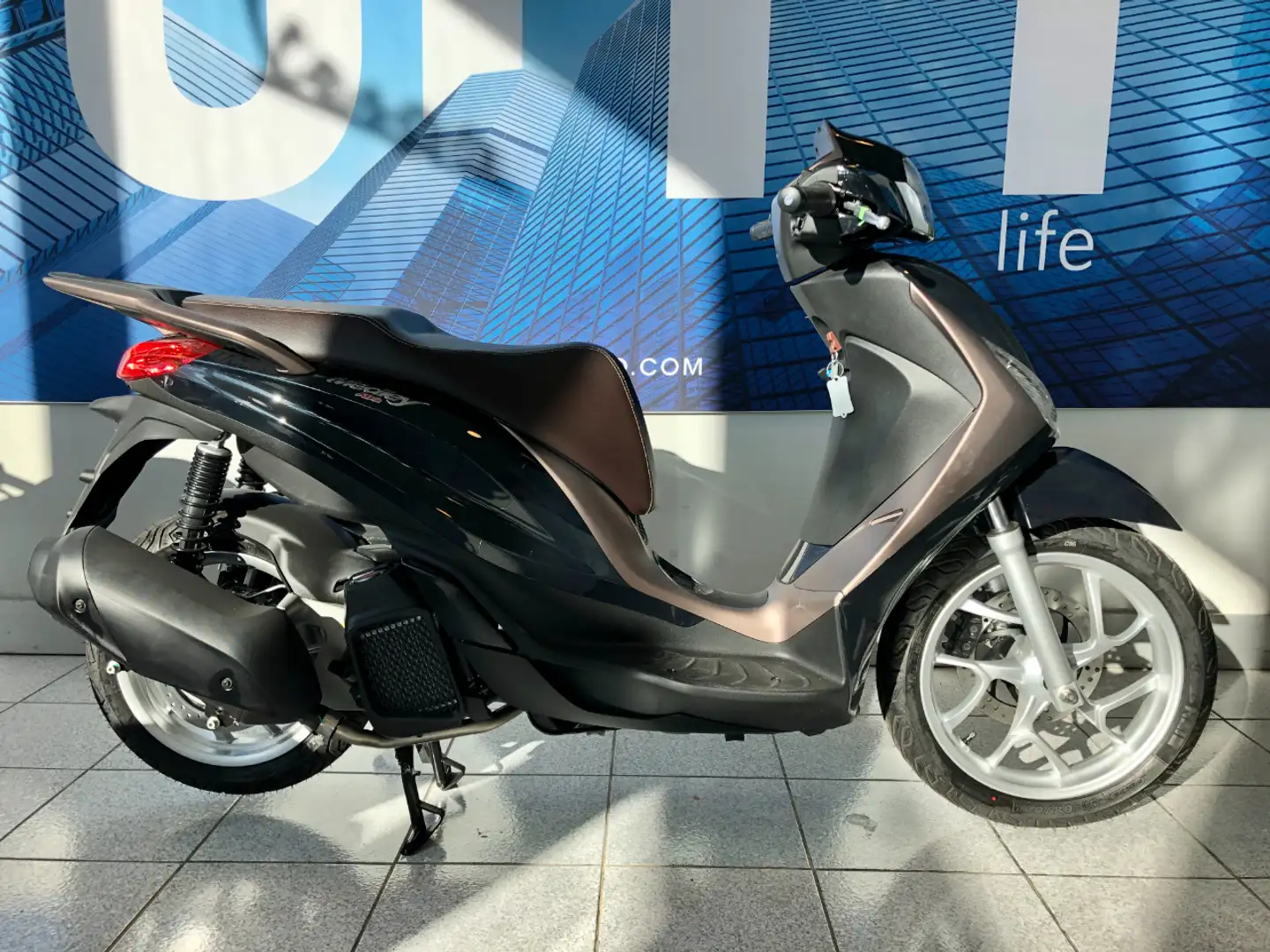 nuovo Piaggio Medley 125 Scooter a Milano - Mi per € 3.499,-