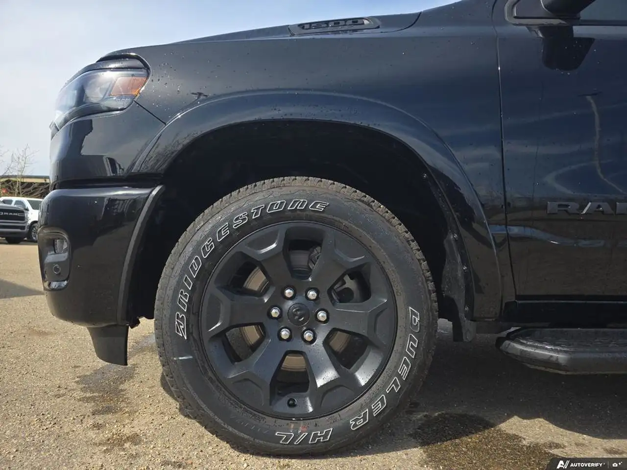 RAM 1500 снимка RAM 1500