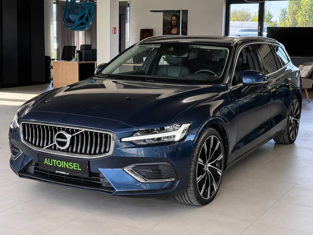 Volvo V60 Inscription Plug-In Hybrid AWD-AHK-1.Besitz, миниатюра 2