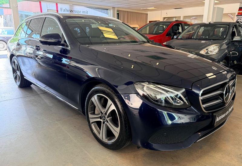 Mercedes-Benz E 400 d 4Matic Avantgarde-360°Kam-Leder-Navi-LED — photo 2