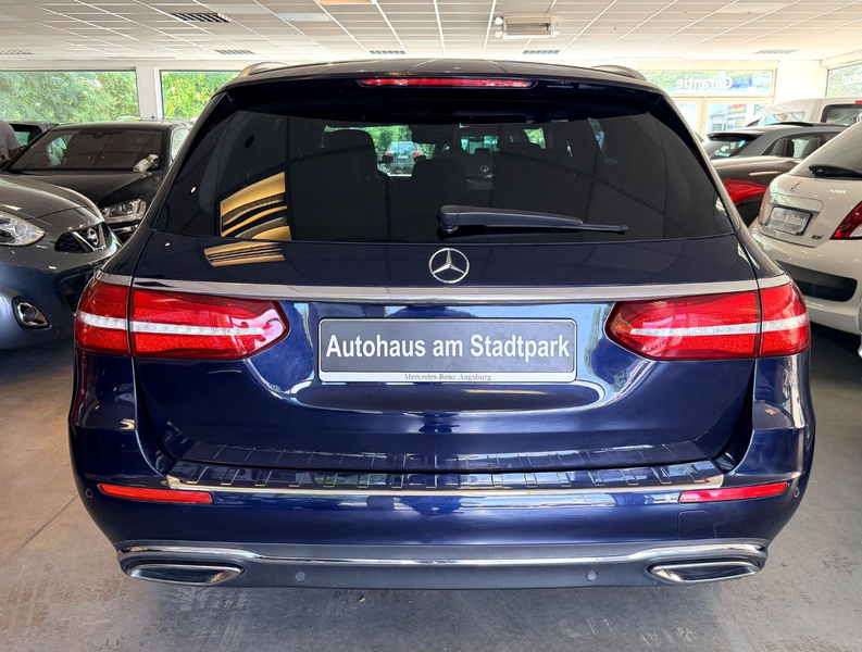 Mercedes-Benz E 400 d 4Matic Avantgarde-360°Kam-Leder-Navi-LED — photo 8