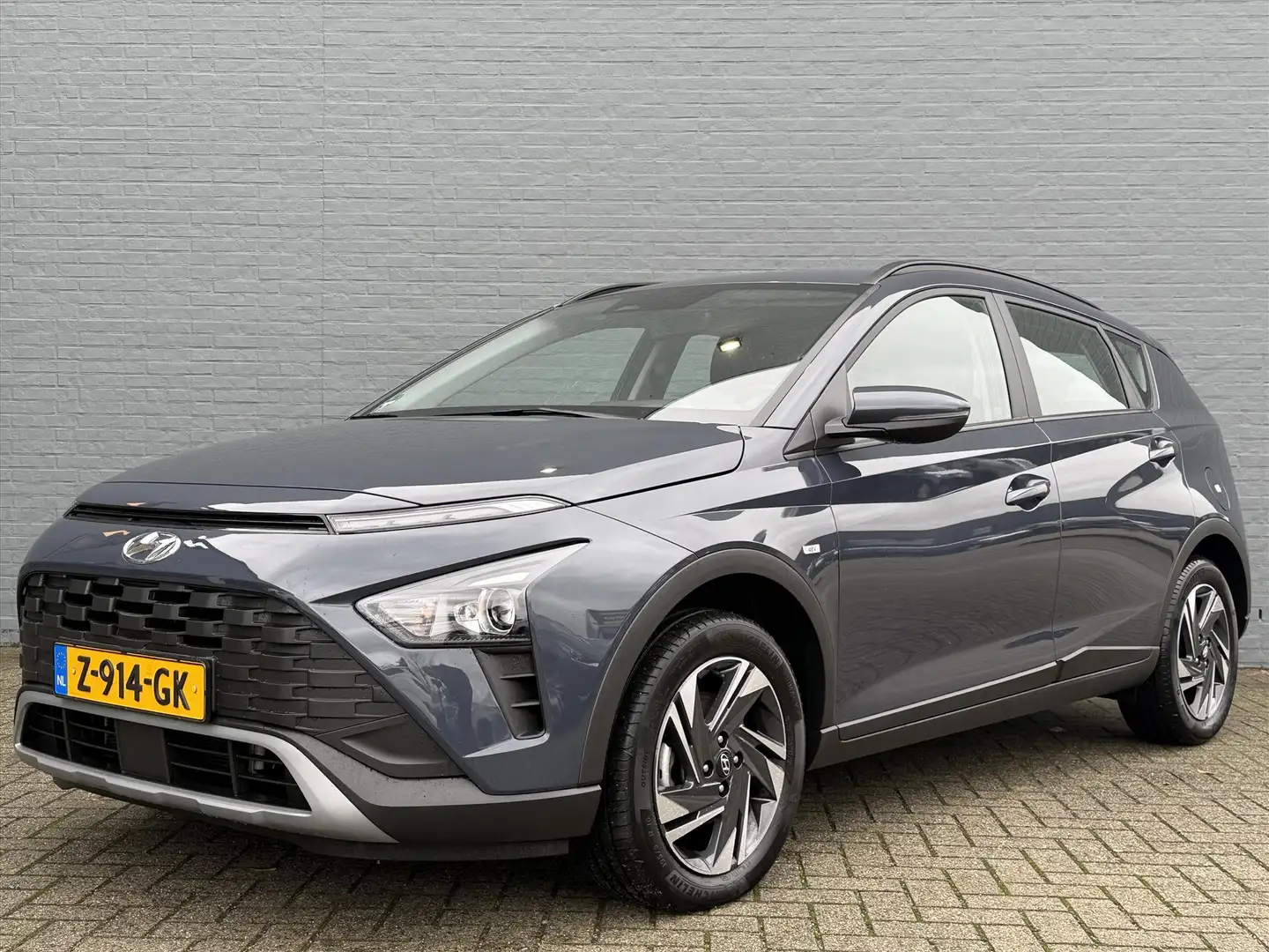 Hyundai BAYON 1.0 T-GDI 48V 100PK 7DCT Comfort Smart | Automaat Grijs - 2
