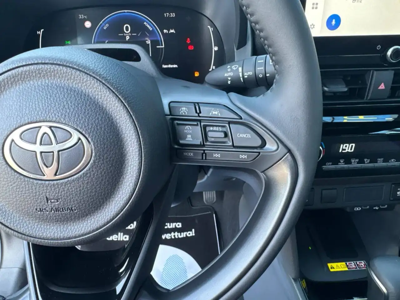 Toyota Yaris Cross 2026 — фото 15