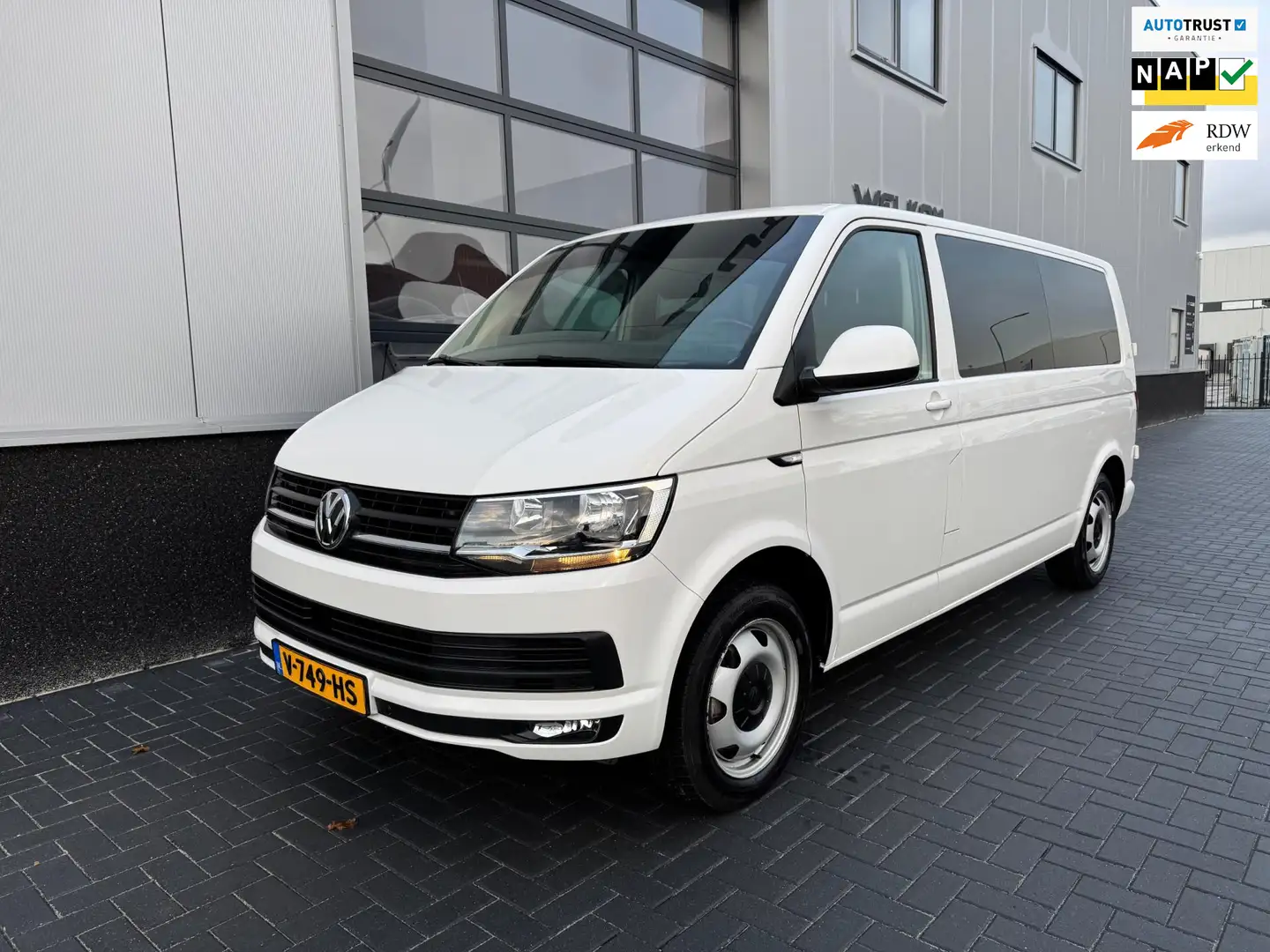 Volkswagen Transporter 2.0 TDI AUT L2H1 DC Comfortline Blanc - 1