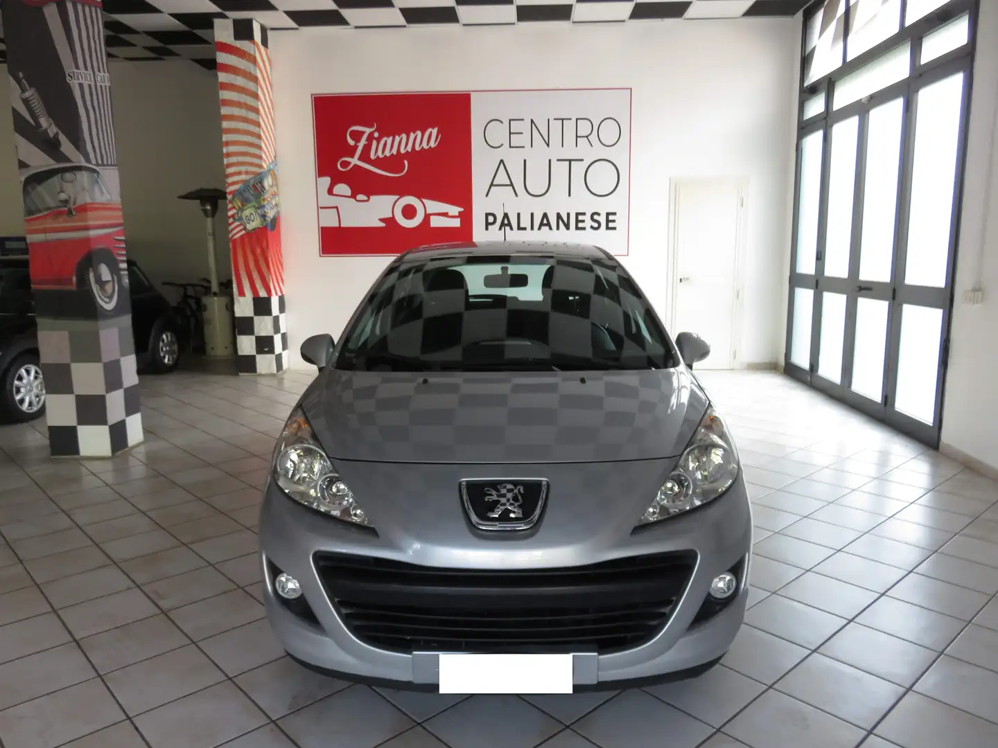 Peugeot 207 207 5p 1.4 hdi X-Line FL Gris - 1