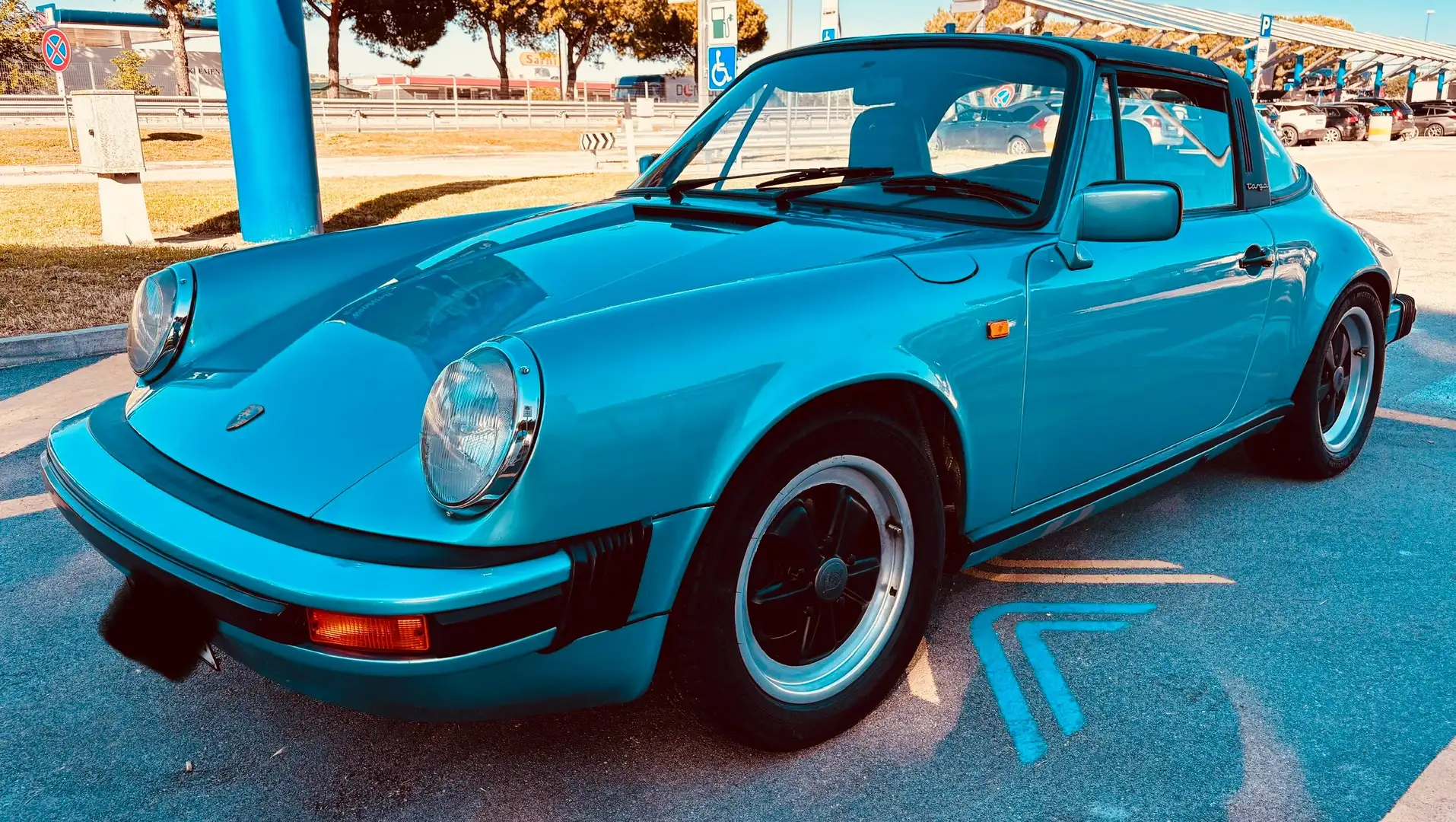 Porsche 911 SC Targa Azul - 1