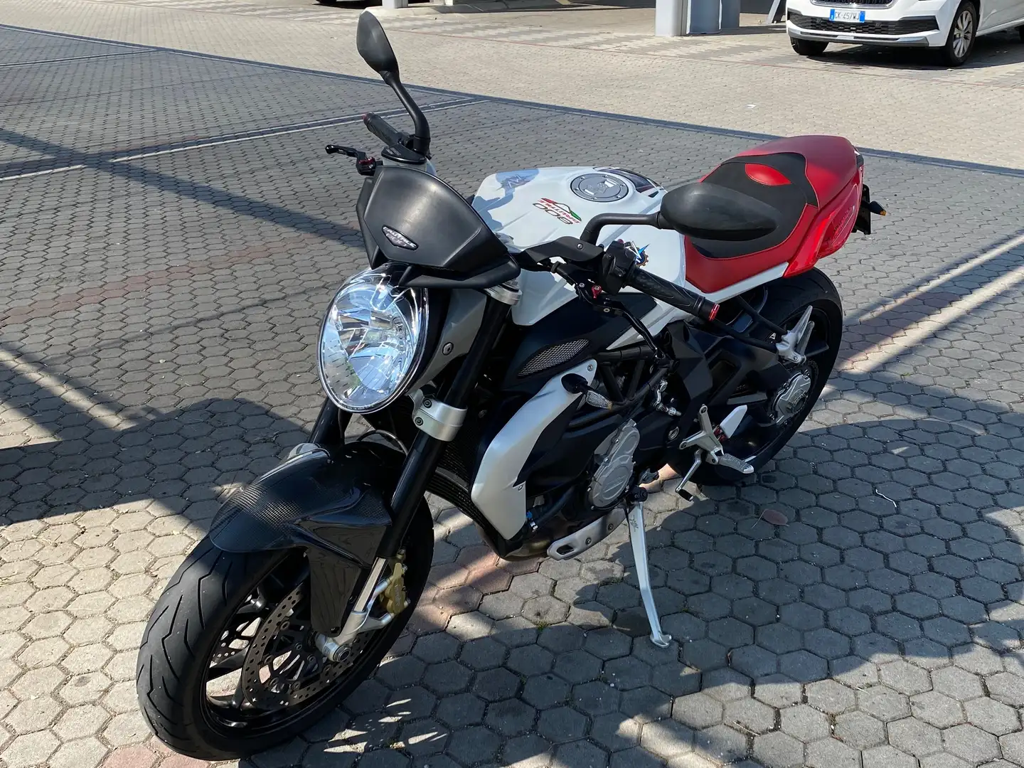 MV Agusta Brutale 800 - 2