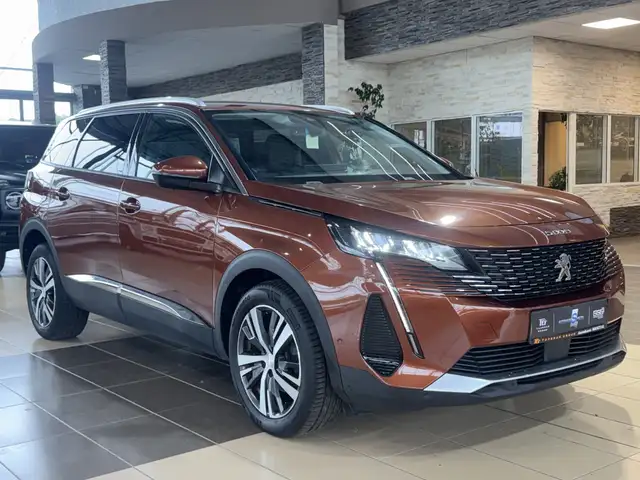 Peugeot 5008 Allure 7 Sitzer Leder R.Cam Navi LED SHZ