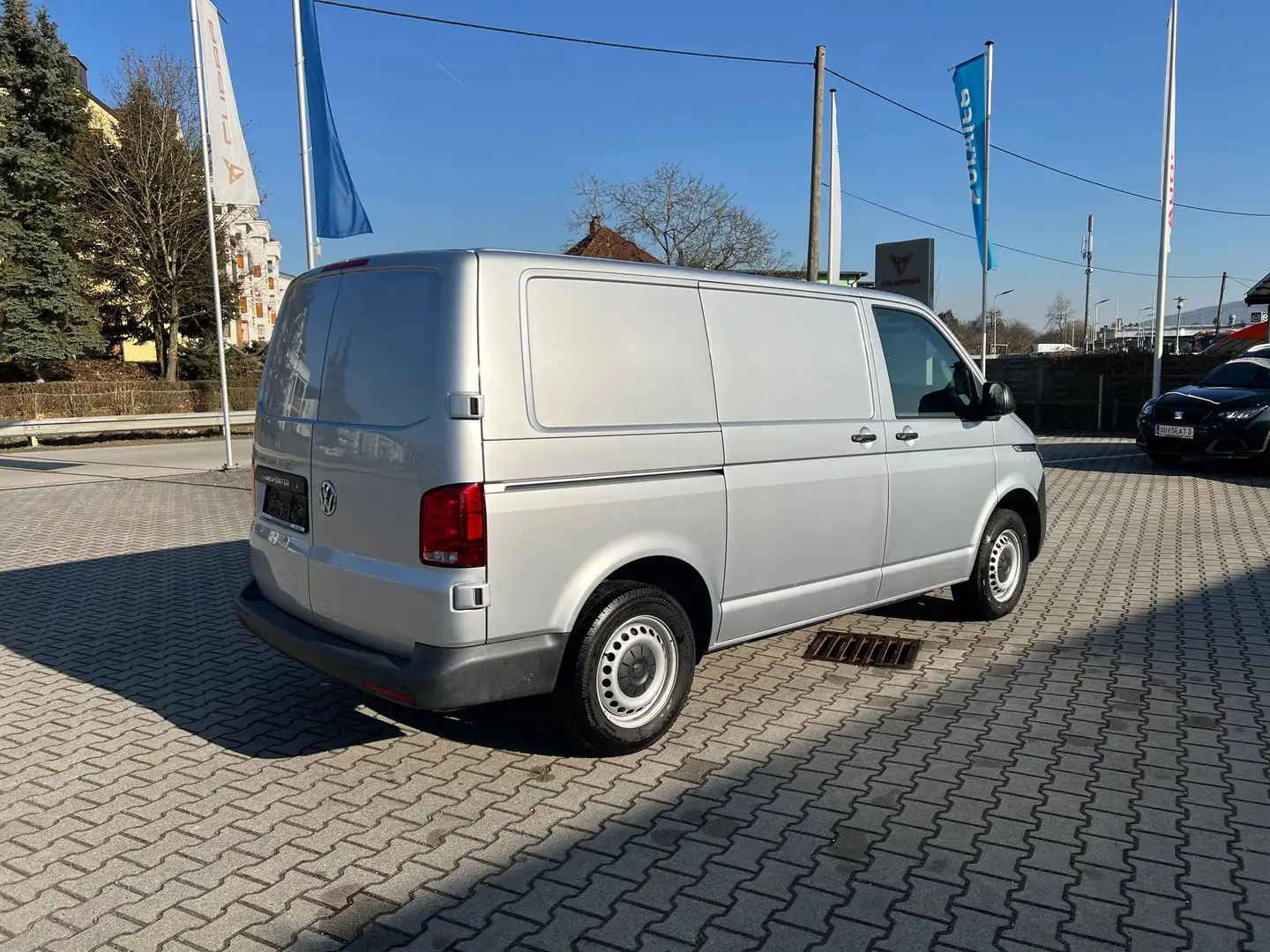 Volkswagen T6.1 Transporter VW Transporter T6.1 Kastenwagen TDI Silber - 2