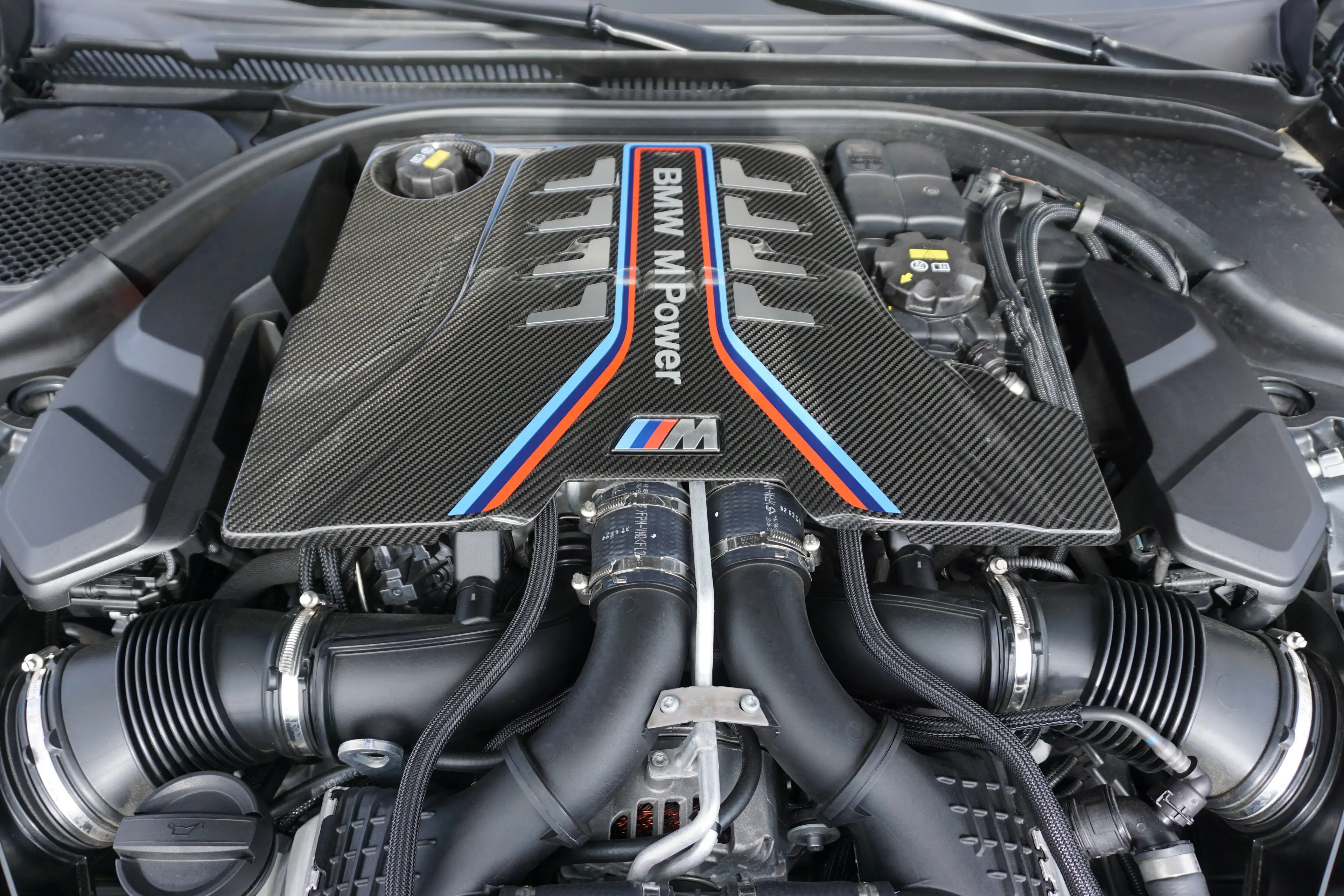 BMW M5 Competition Edition 35 — photo 8