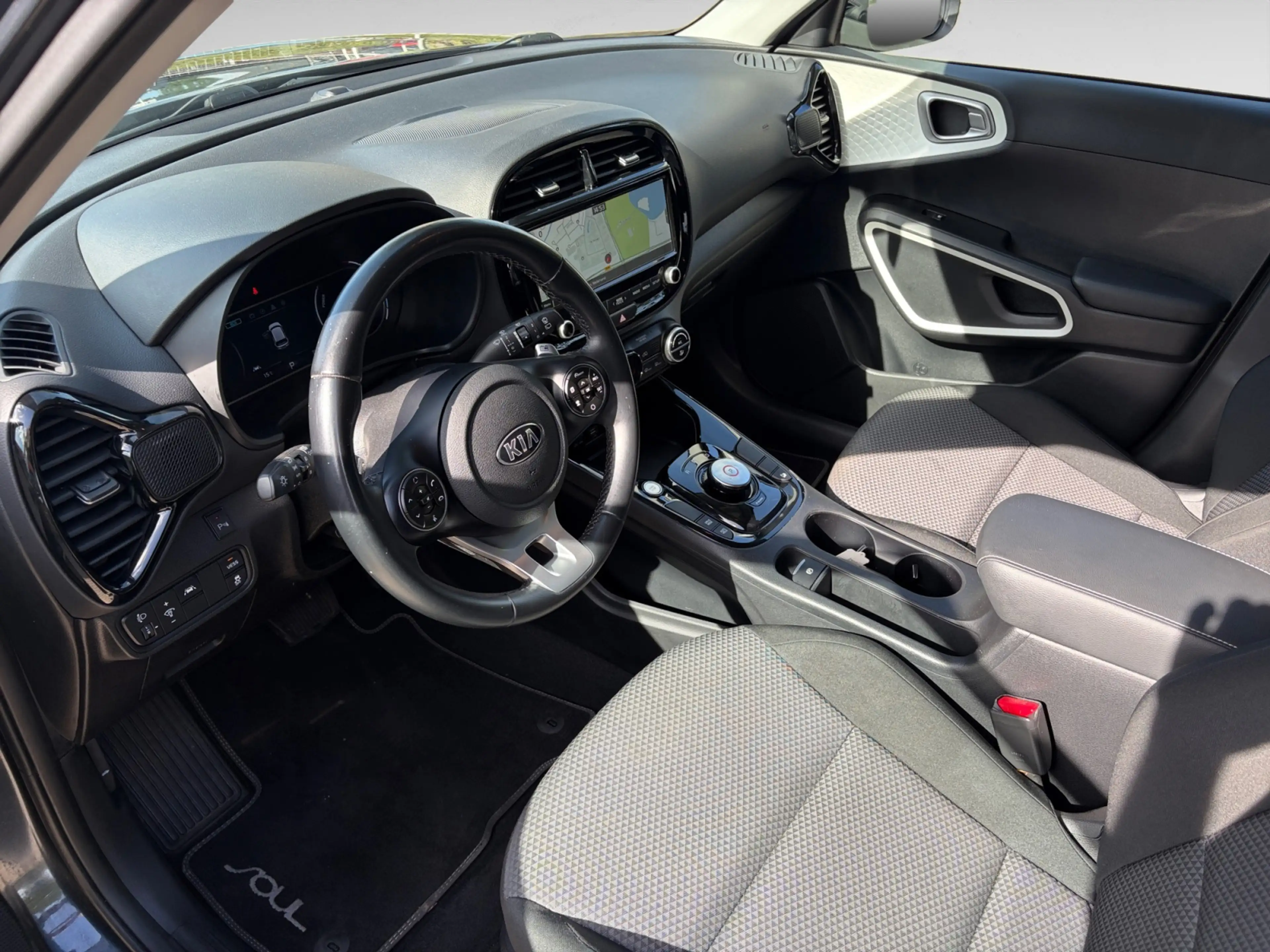 Kia Soul E-Soul DynamicLine 39.2 kWh | Automaat | Clima | C — photo 4
