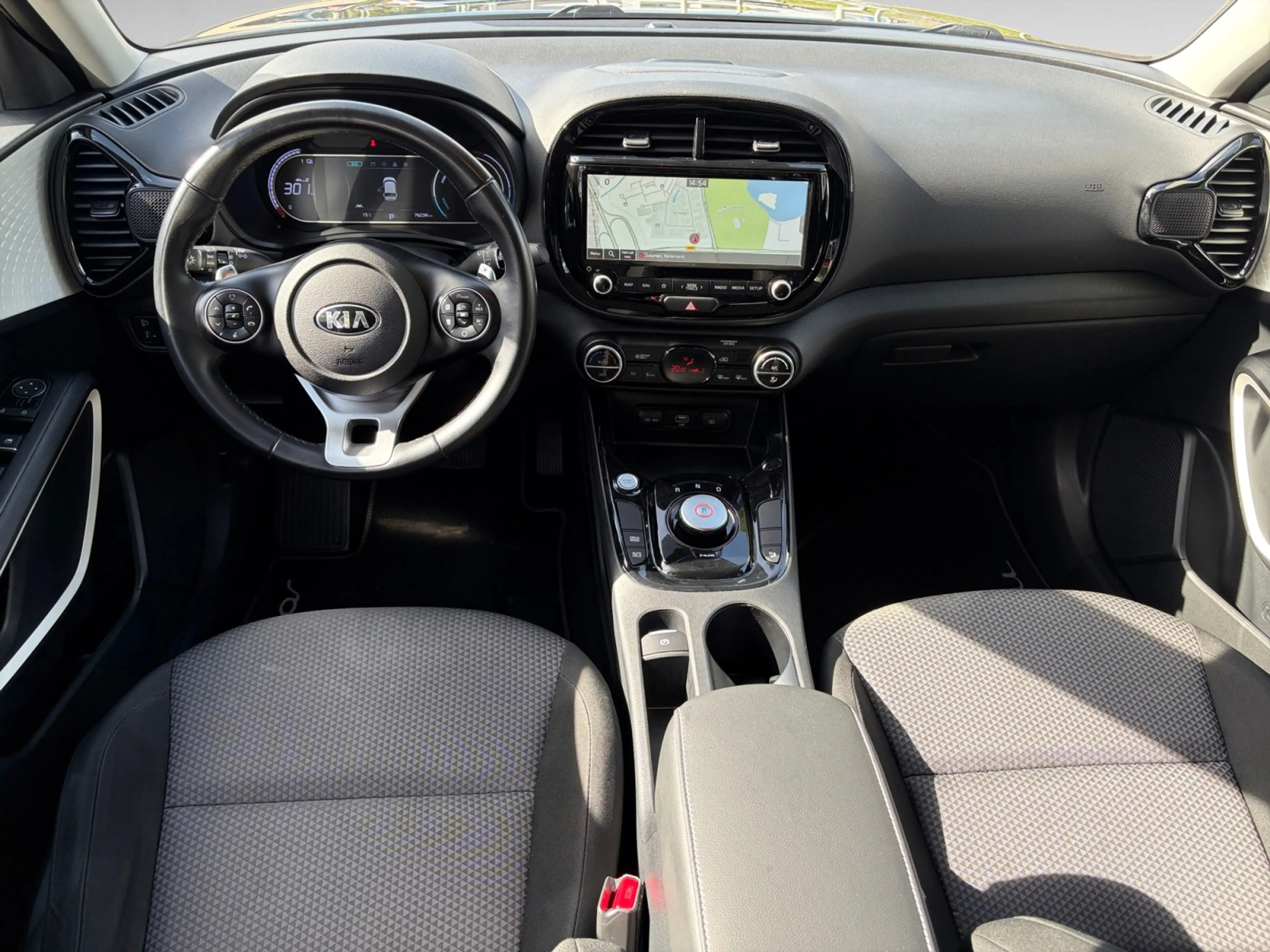 Kia Soul E-Soul DynamicLine 39.2 kWh | Automaat | Clima | C — photo 5