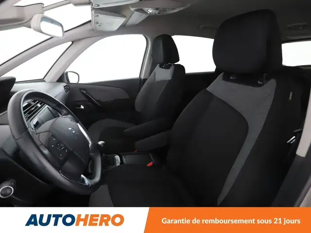 Citroen C4 Picasso view 10