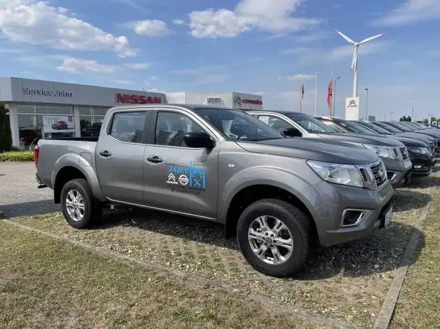 Nissan Navara NAVARA dCi 2.3 4x4 Acenta