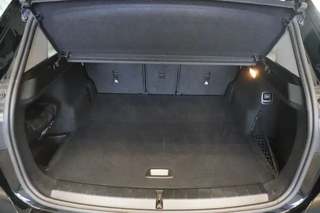 BMW X1 view 10