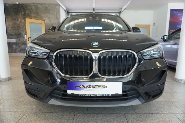 BMW X1 view 2
