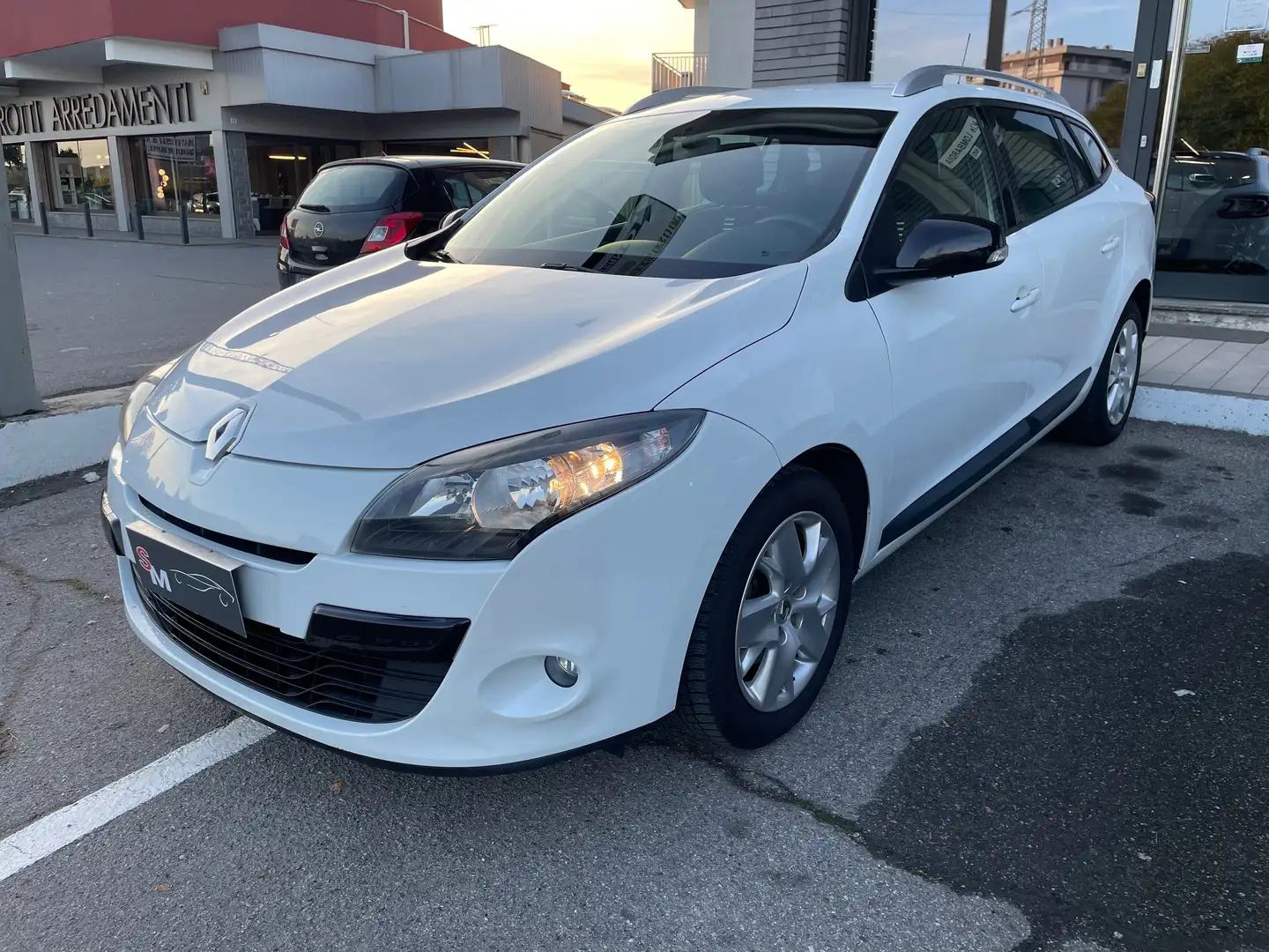 Renault Megane Megane SporTour 1.4 tce 16v Attractive 130cv Blanc - 2