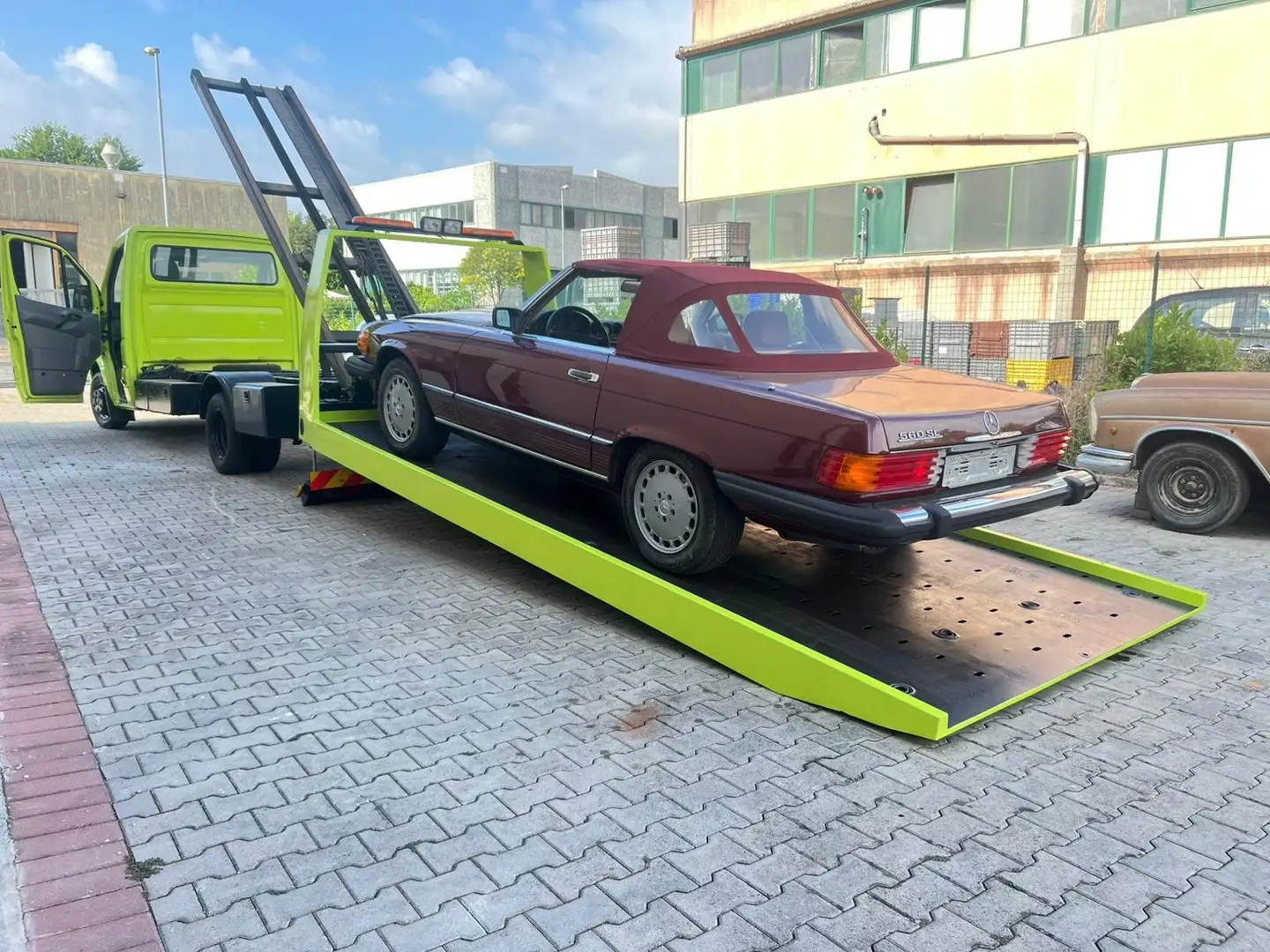 Mercedes-Benz Sprinter 518 Verde - 1