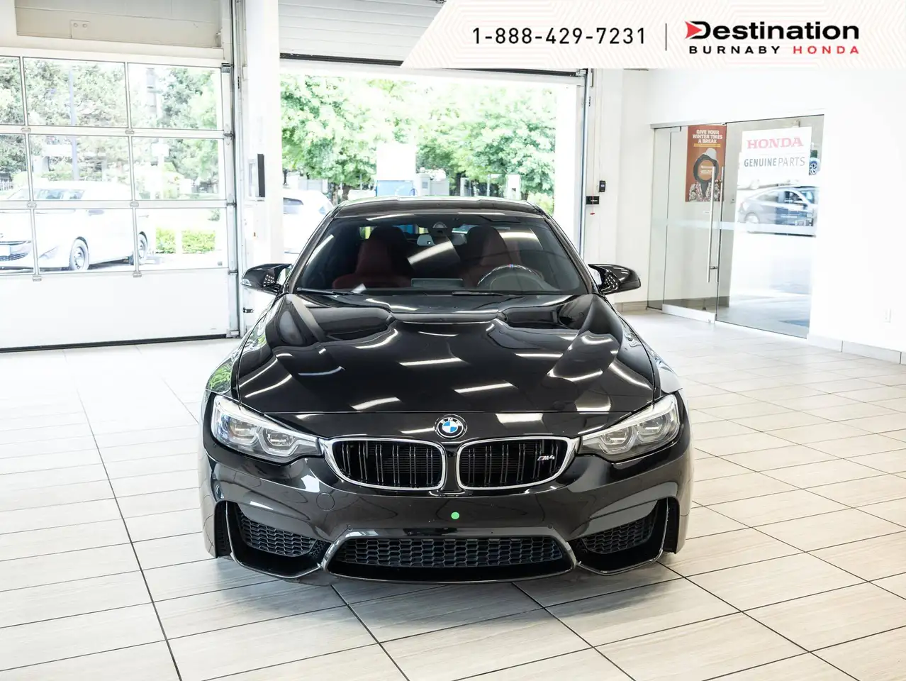 BMW M4 photo BMW M4