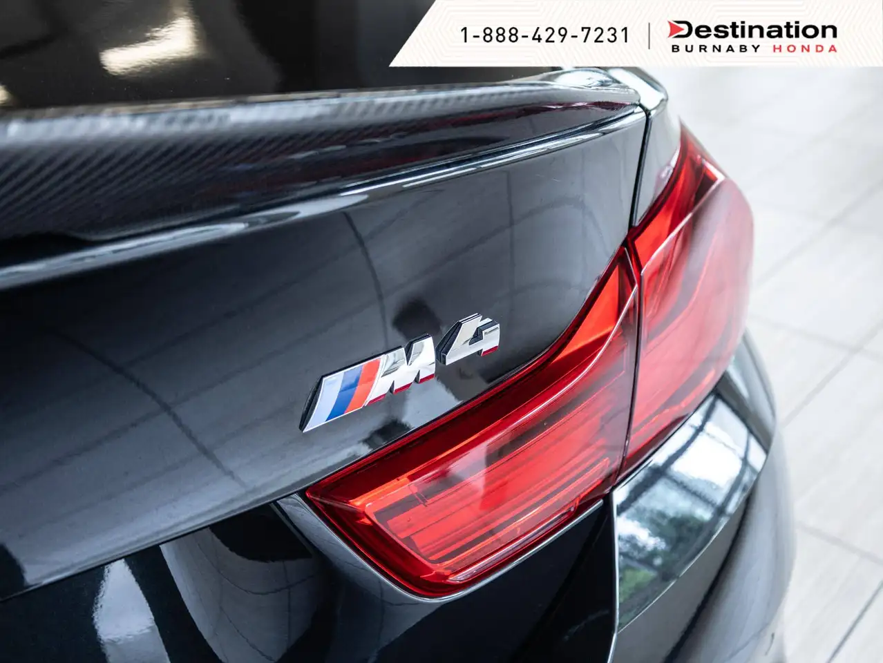 BMW M4 photo BMW M4