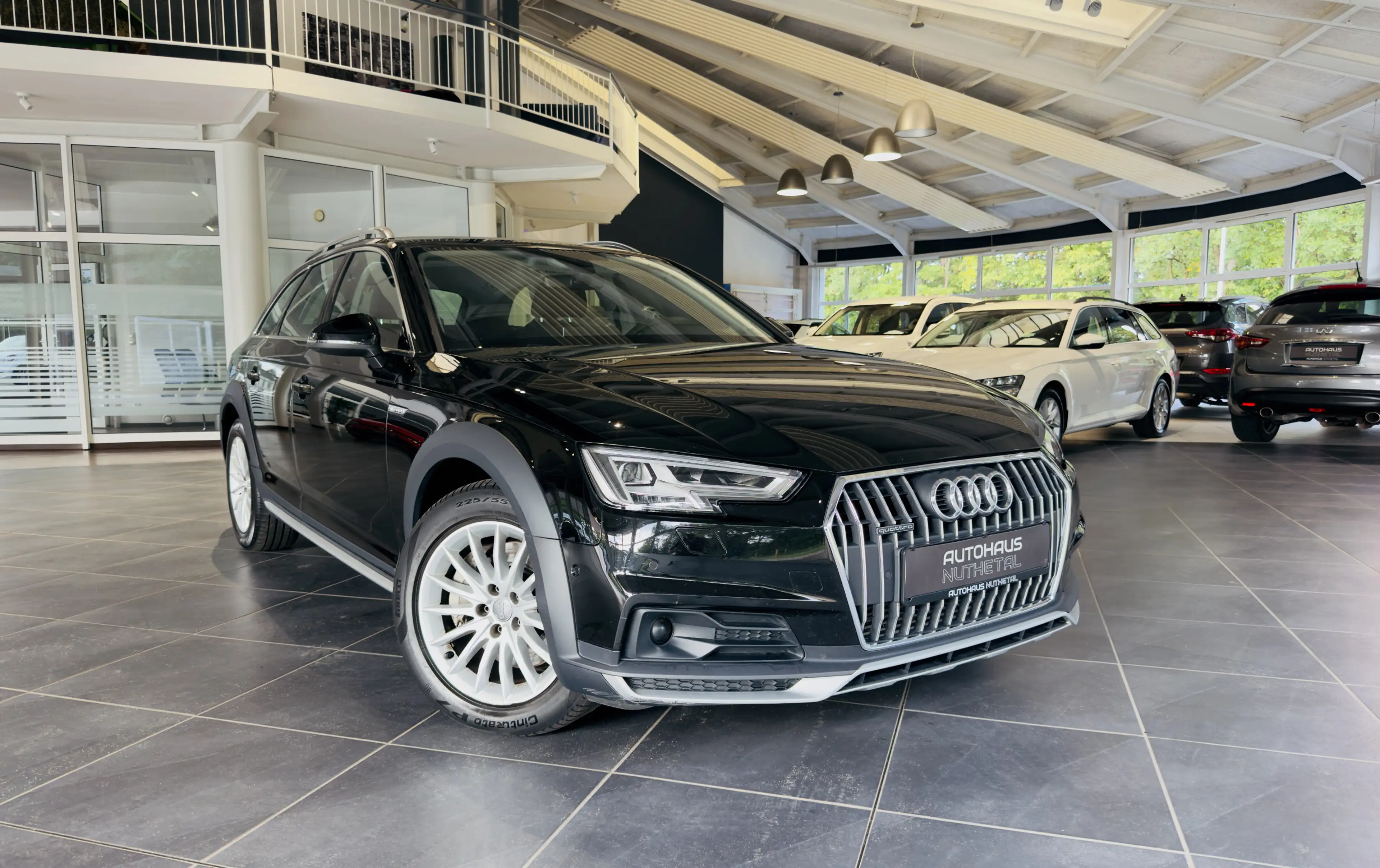 Audi A4 allroad 3,0 TDI 1. BESITZ ANHÄNGERKUPPLUNG